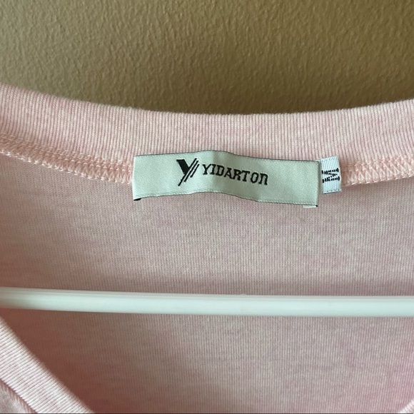 Yidarton Pink and Grey Color Block Long Sleeve V-neck Top Size Medium Soft - Picture 2 of 4